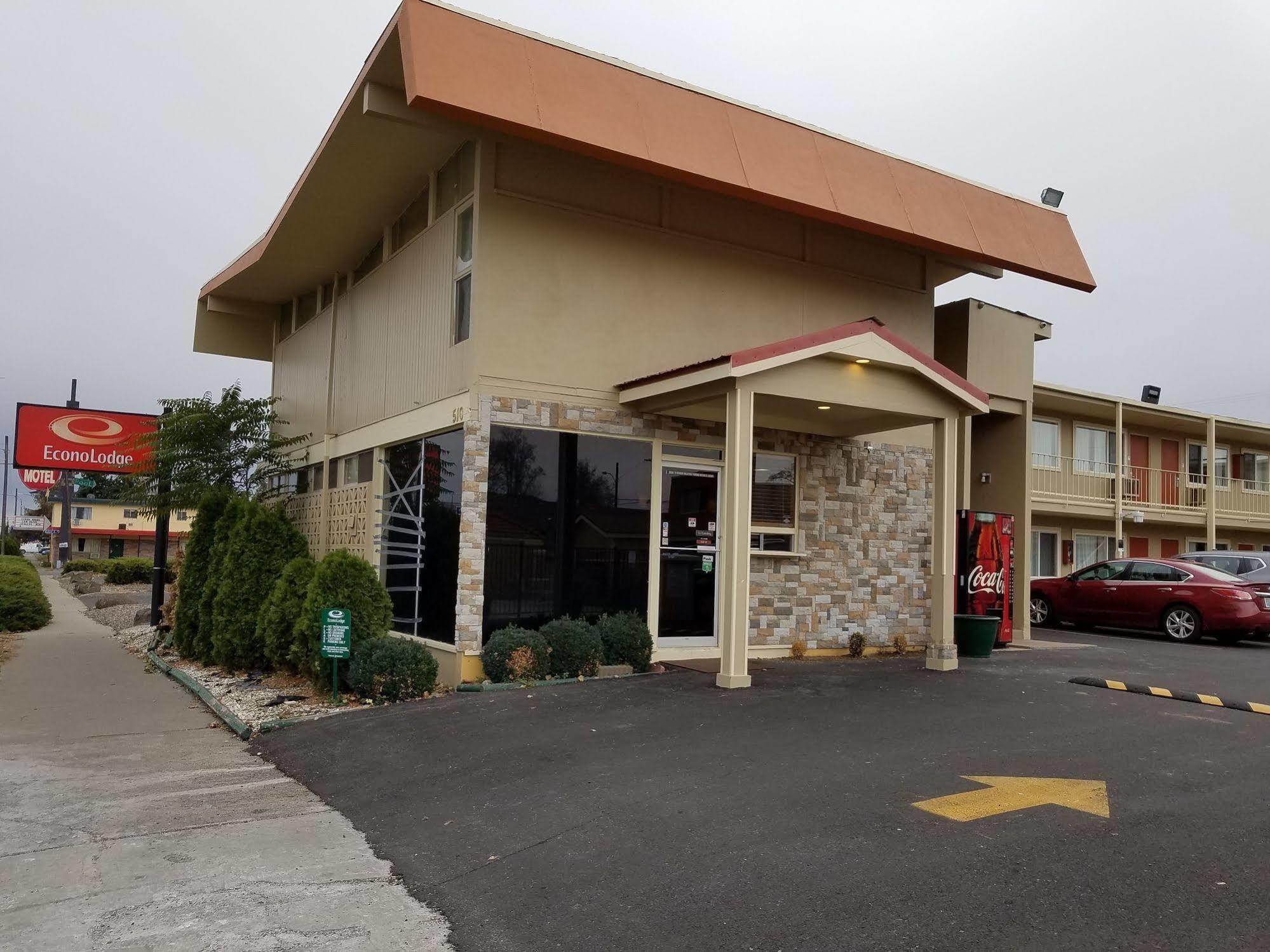 Holiday Lodge Yakima Exterior photo